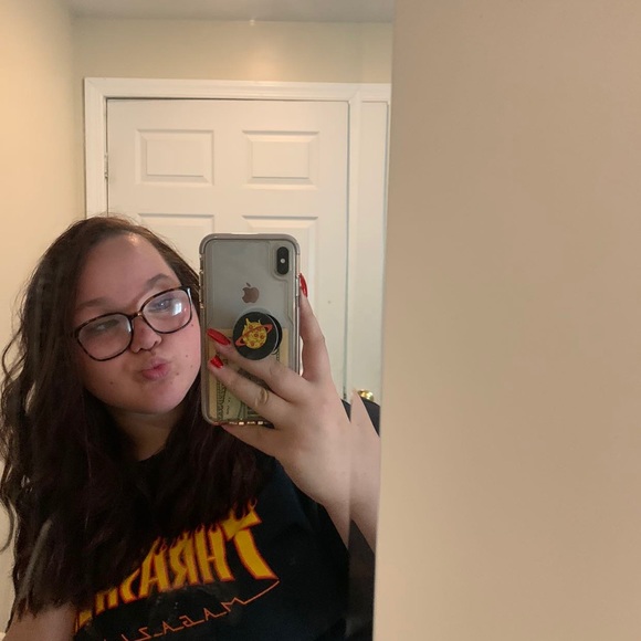 Meet your Posher, Chloe - Picture 1 of 1